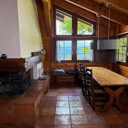 Rustico Moderne Сasa de vacaciones Brione sopra Minusio